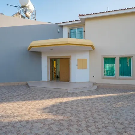 Bella Katerina By Prestige Bookings *