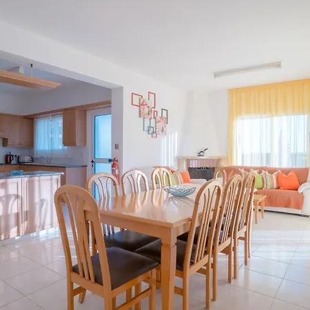 Villa Bella Katerina By Prestige Bookings