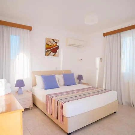 Bella Katerina By Prestige Bookings Villa *