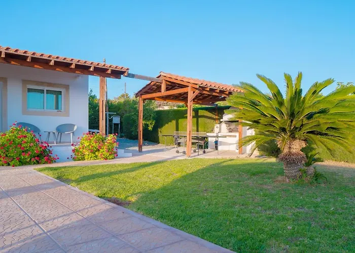 Bella Katerina By Prestige Bookings *