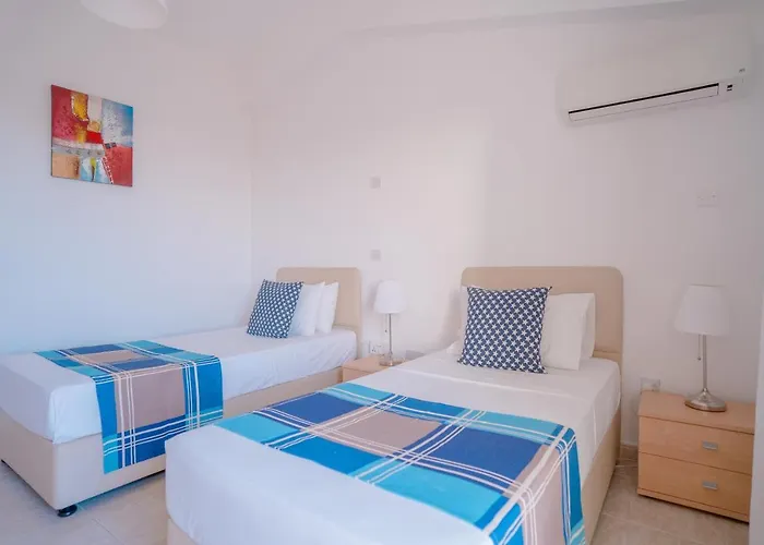 Bella Katerina By Prestige Bookings * Coral Bay